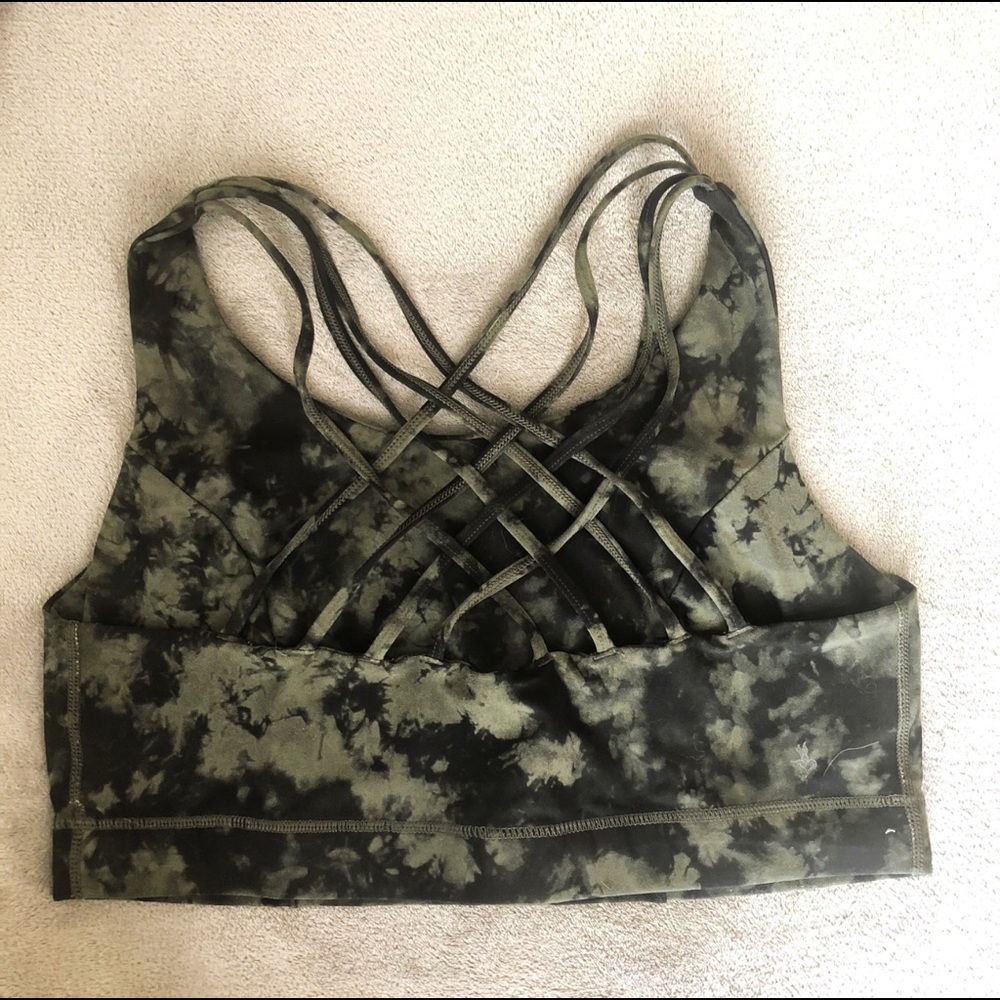 Camo plus size sports bra